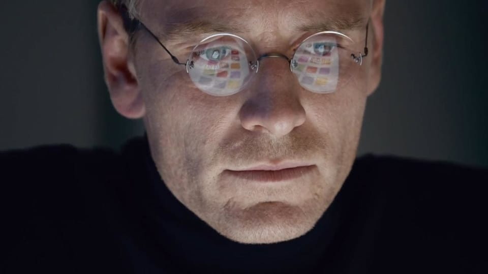 Michael Fassbender jako Steve Jobs